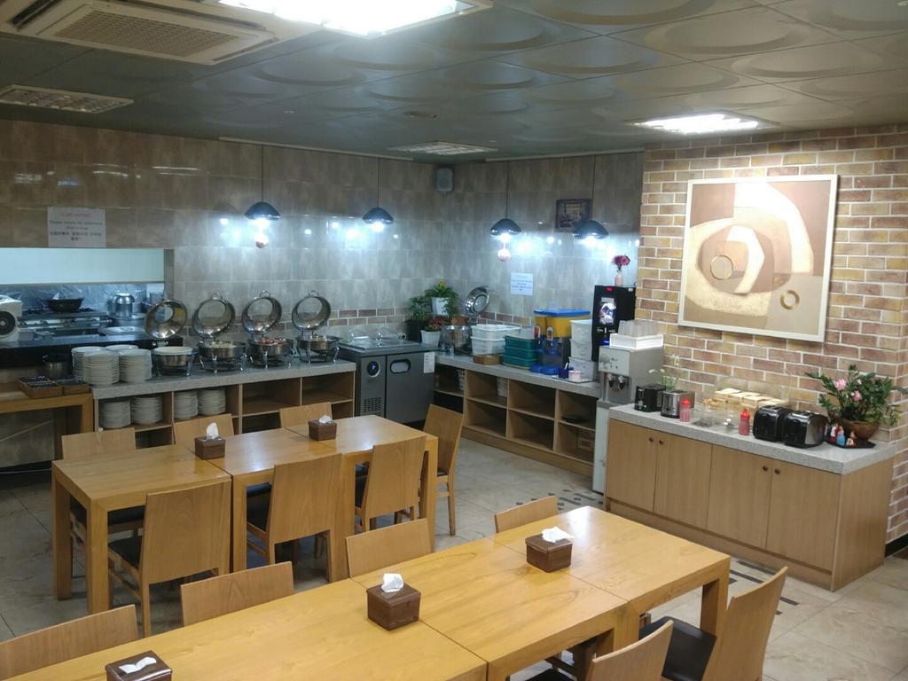 Coop City Hotel Oryu Station Seoul Bagian luar foto