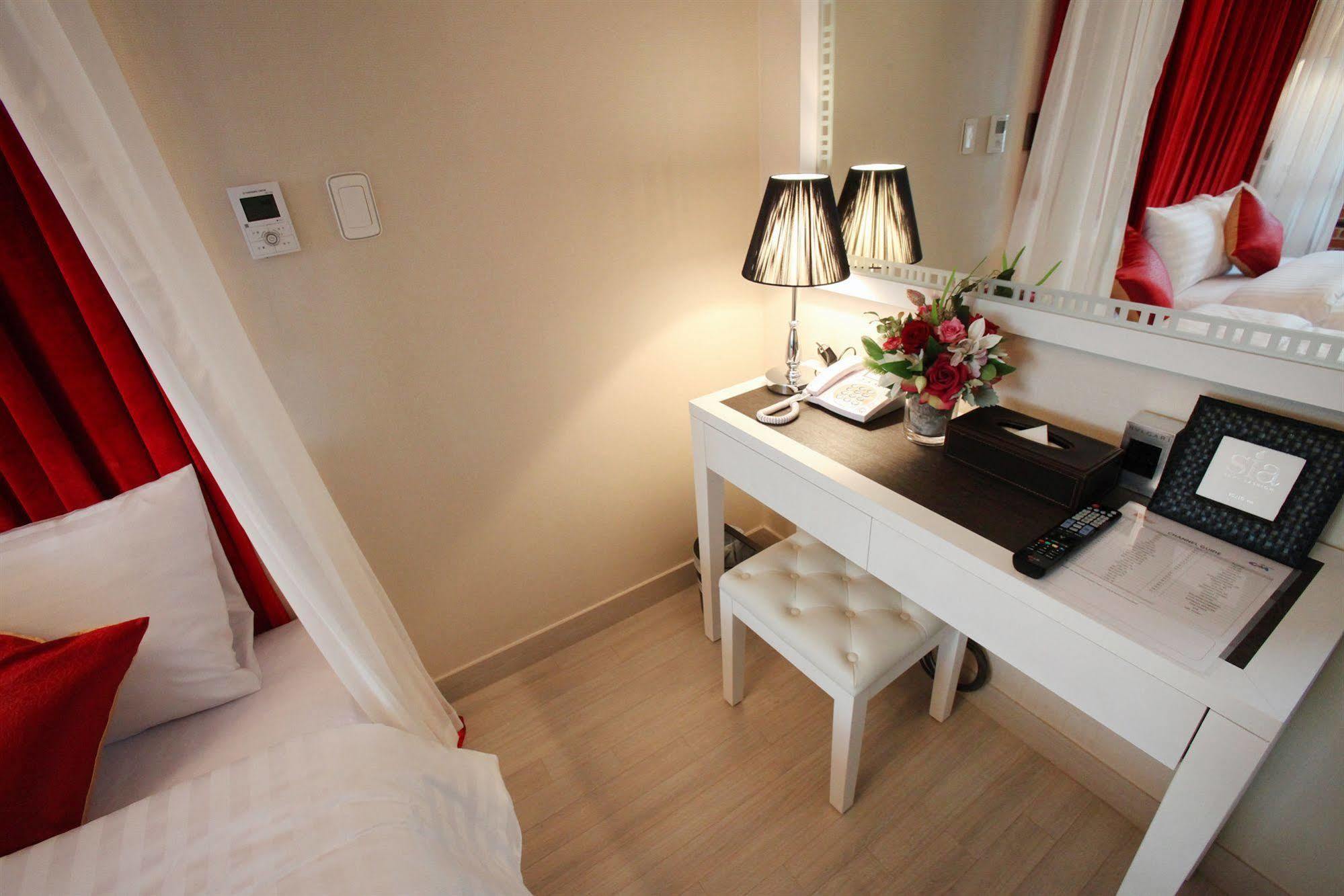 Coop City Hotel Oryu Station Seoul Bagian luar foto
