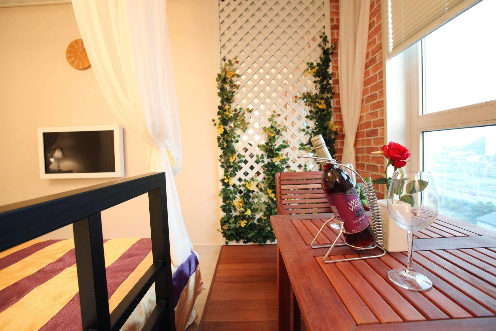 Coop City Hotel Oryu Station Seoul Bagian luar foto
