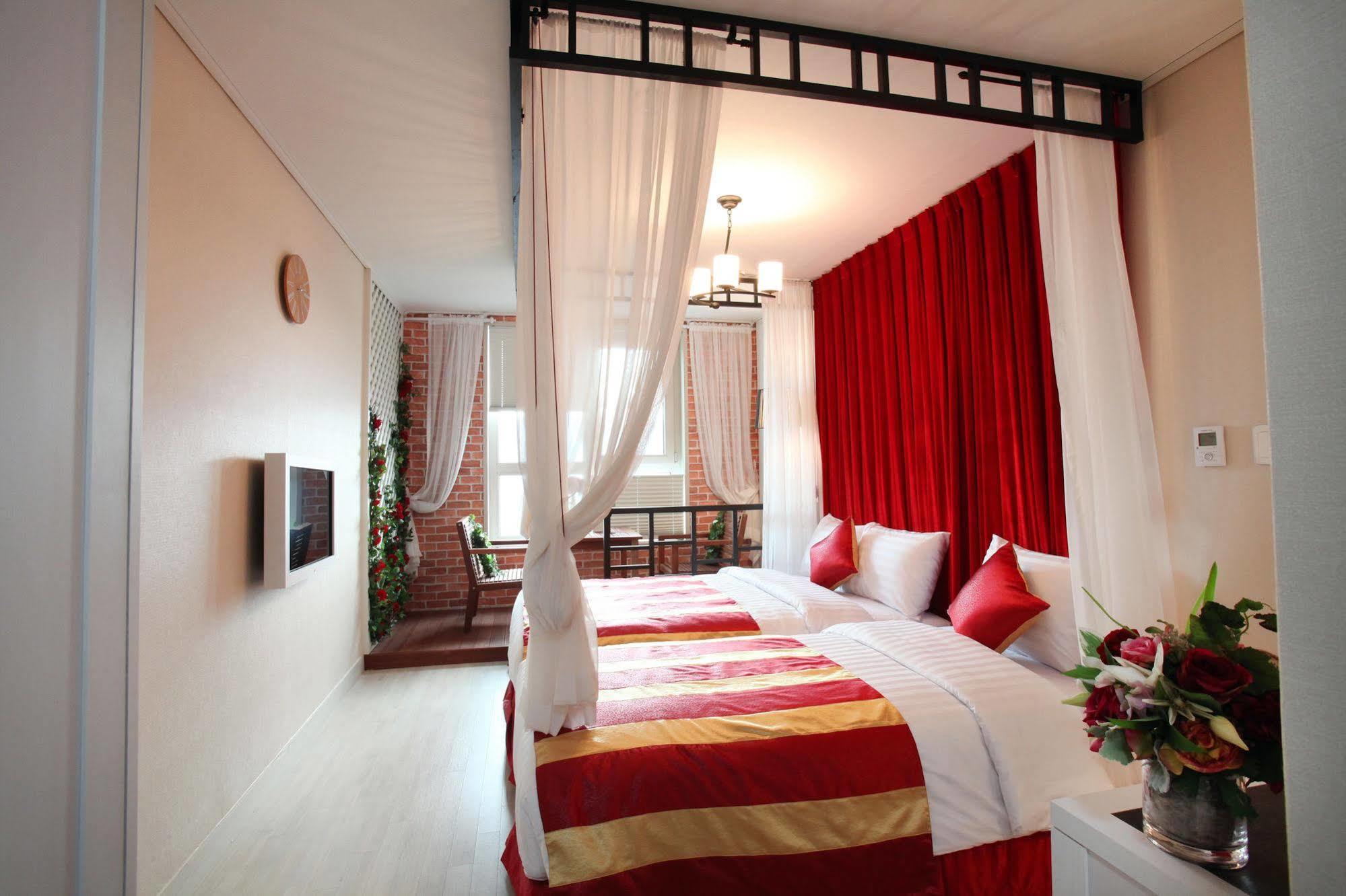 Coop City Hotel Oryu Station Seoul Bagian luar foto