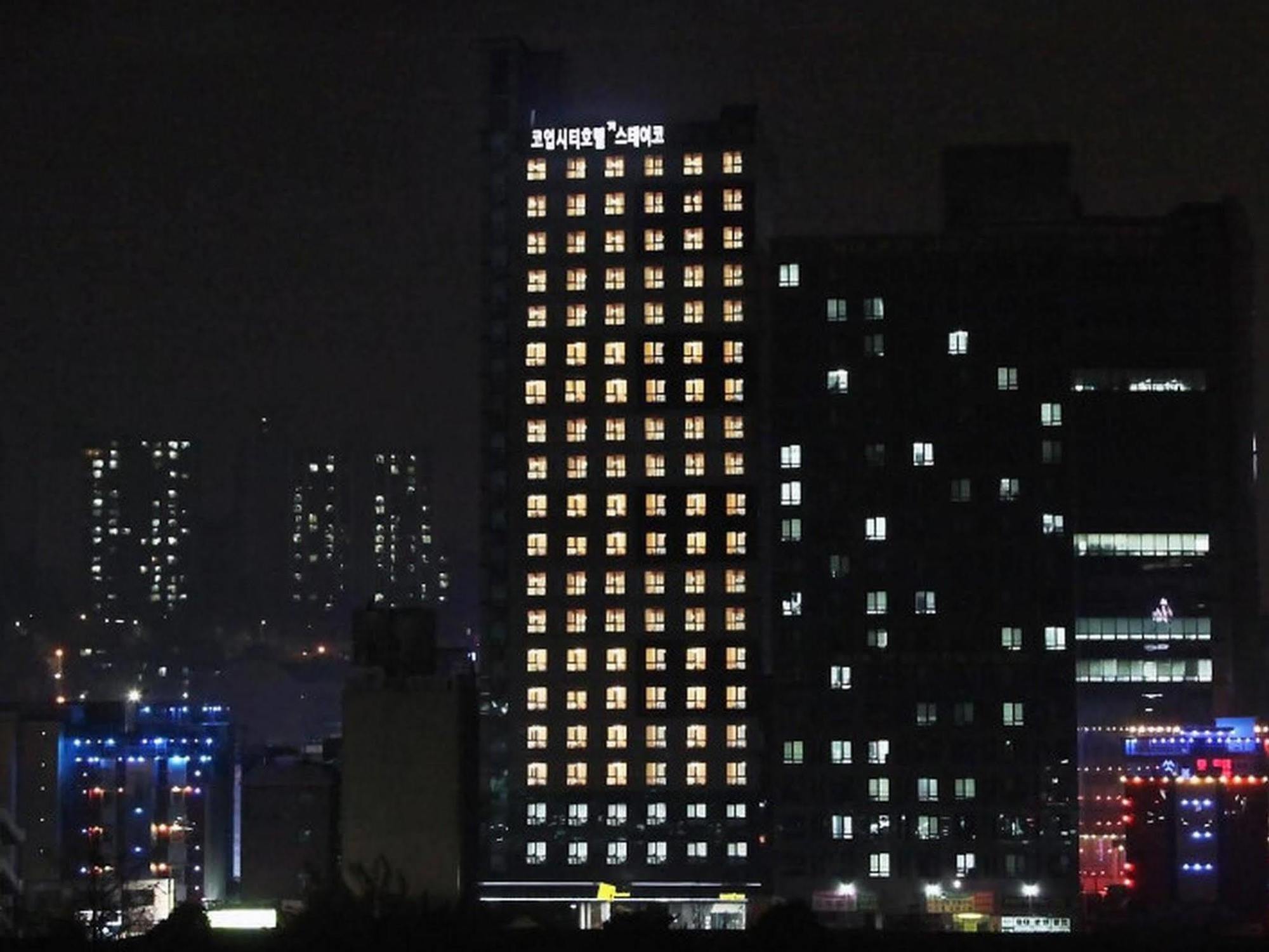 Coop City Hotel Oryu Station Seoul Bagian luar foto